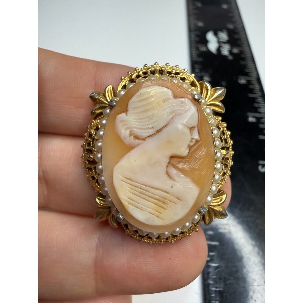 Florenza Carved Shell Cameo Brooch Pendant Gold Tone Faux Pearl Filigree Frame